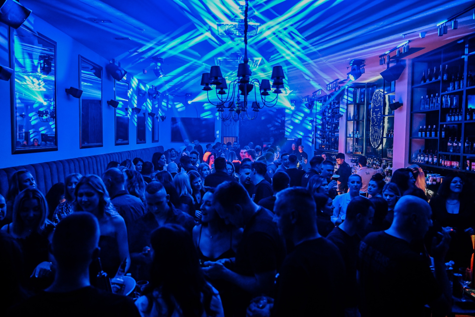 EOL Bar nightlife